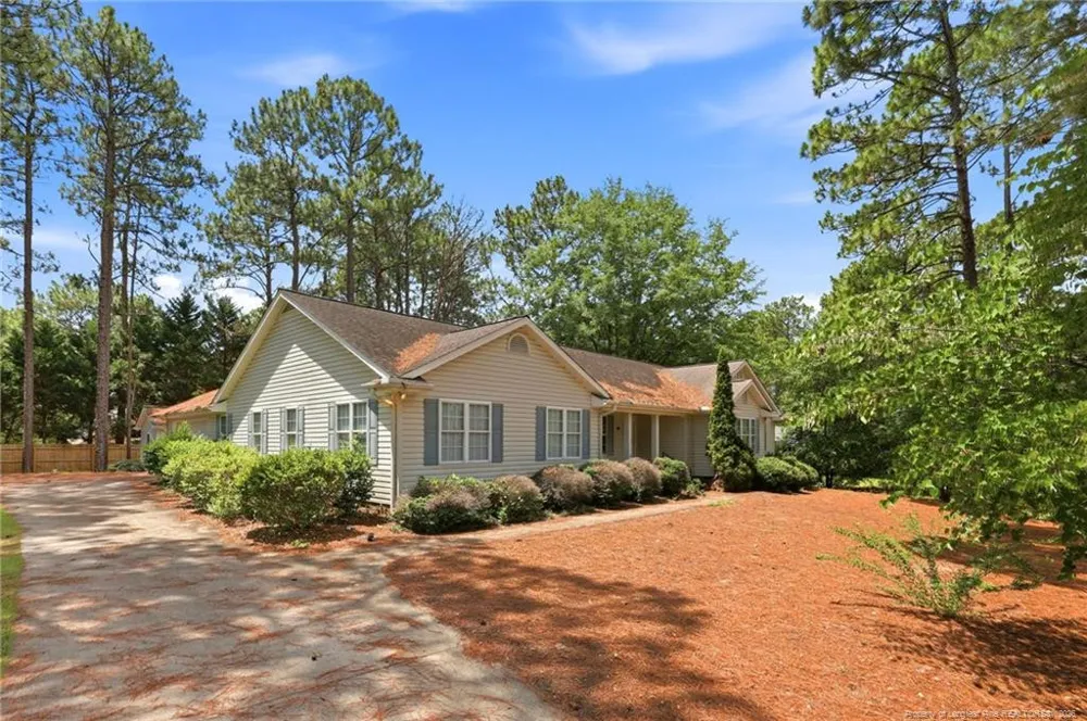 405 John McQueen Road Aberdeen, NC 28315