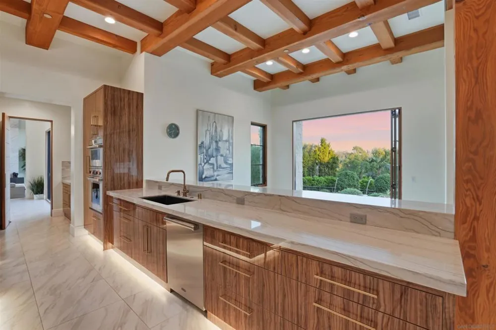 6045 Mimulus Rancho Santa Fe, CA 92067