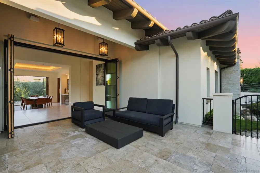6045 Mimulus Rancho Santa Fe, CA 92067