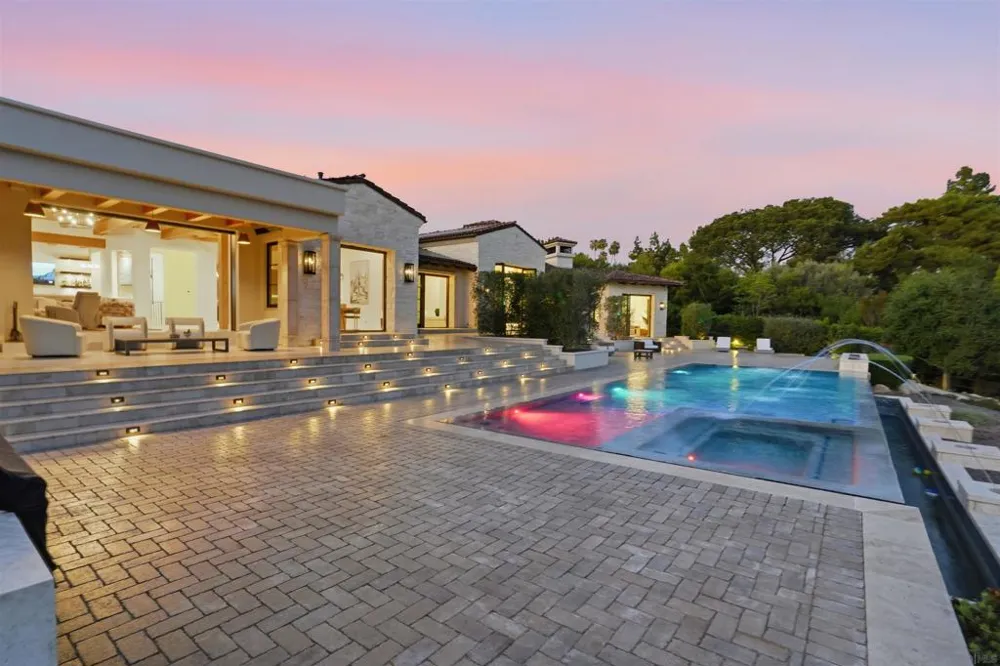 6045 Mimulus Rancho Santa Fe, CA 92067