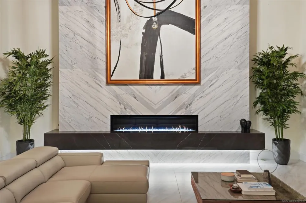 6045 Mimulus Rancho Santa Fe, CA 92067