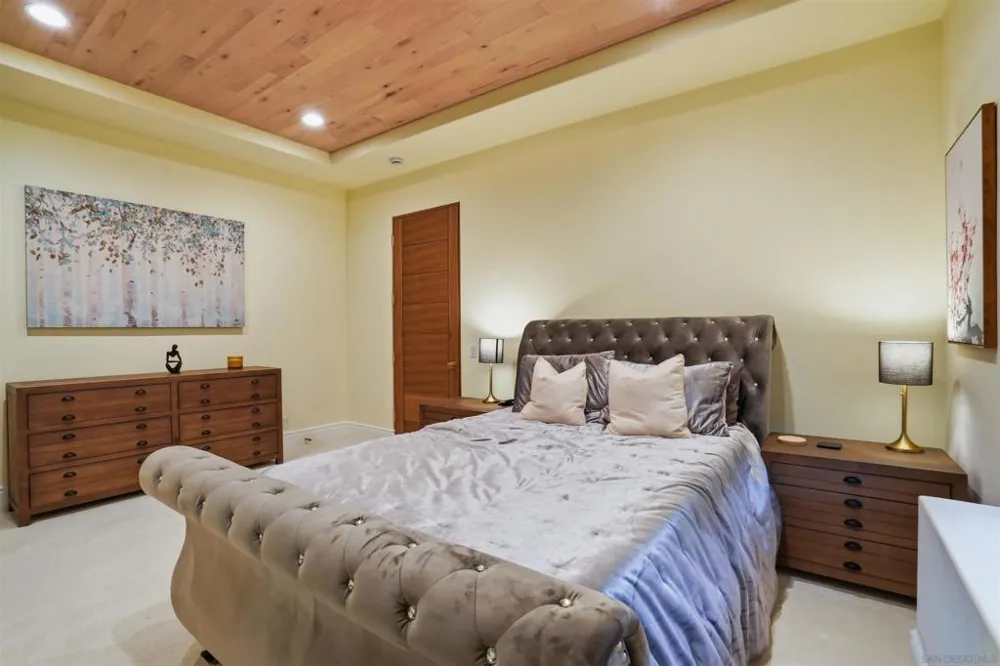 6045 Mimulus Rancho Santa Fe, CA 92067