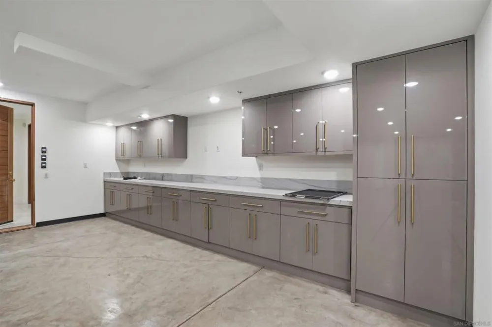 6045 Mimulus Rancho Santa Fe, CA 92067