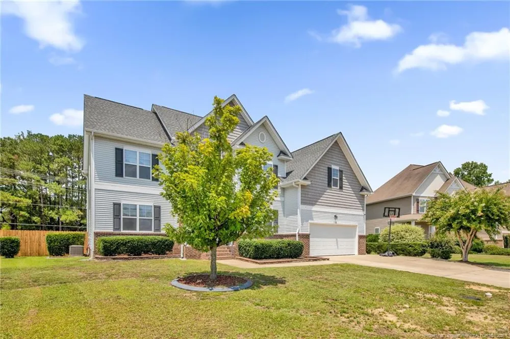 5720 Gentleman Drive Hope Mills, NC 28348
