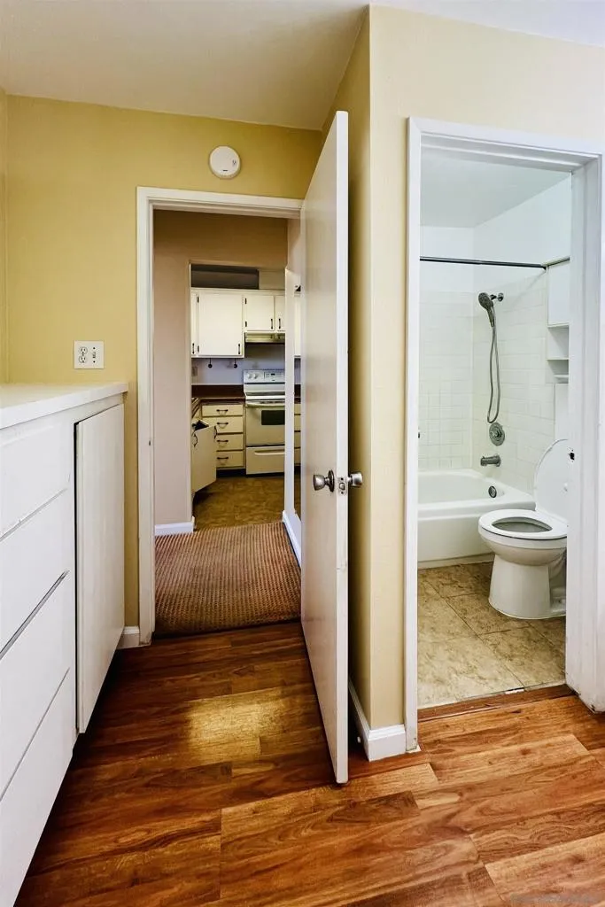 3254 Ashford St #H San Diego, CA 92111