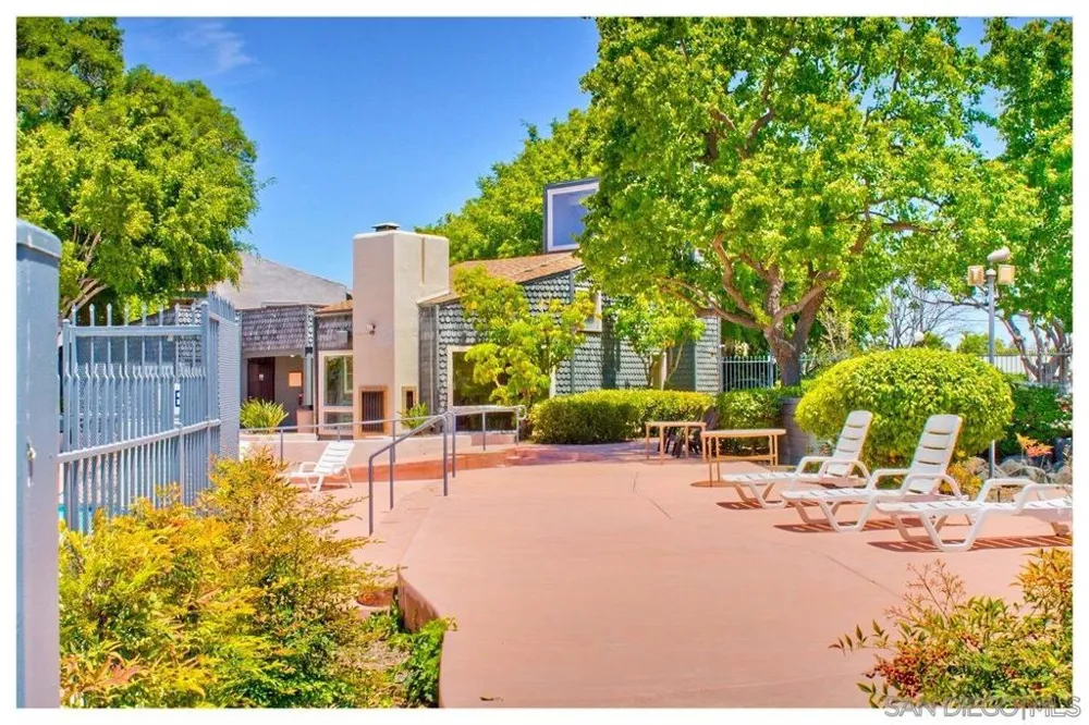 3254 Ashford St #H San Diego, CA 92111