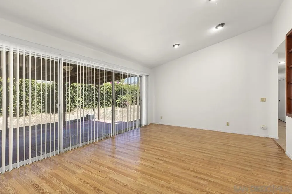 2170 Jefferson Ave Escondido, CA 92027