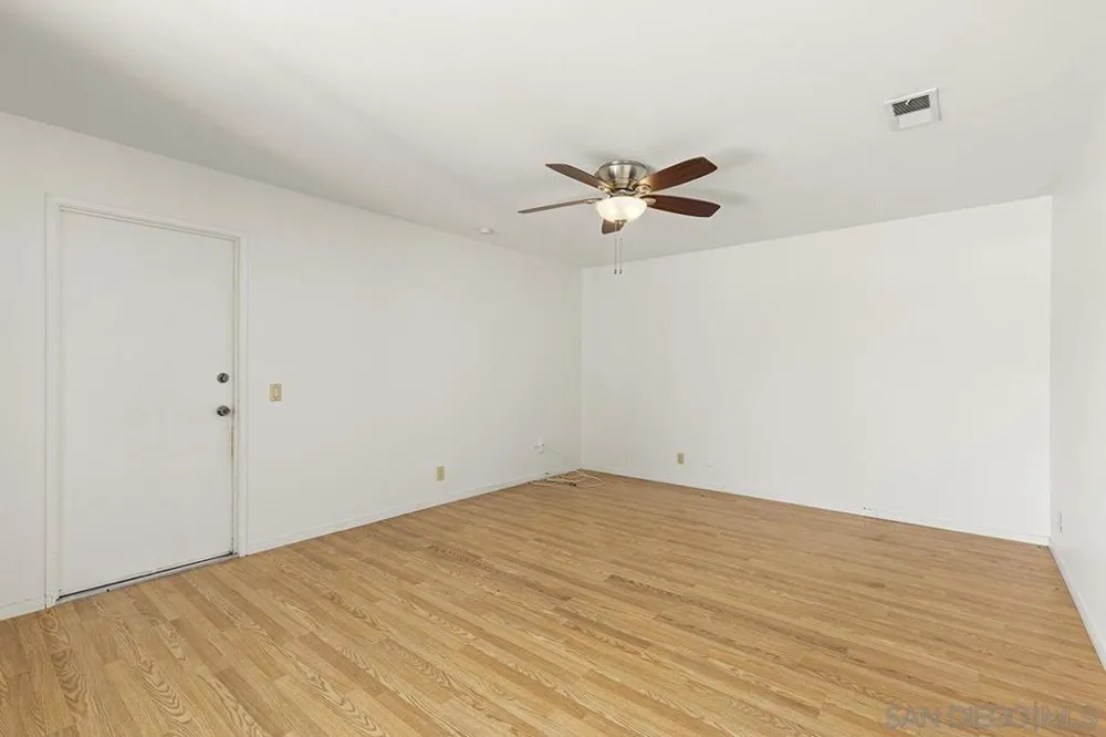 2170 Jefferson Ave Escondido, CA 92027
