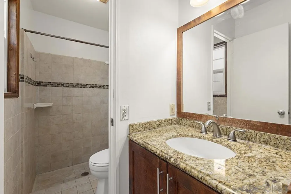 2170 Jefferson Ave Escondido, CA 92027