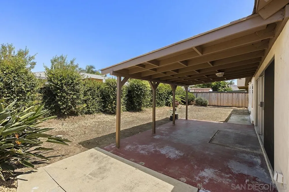 2170 Jefferson Ave Escondido, CA 92027