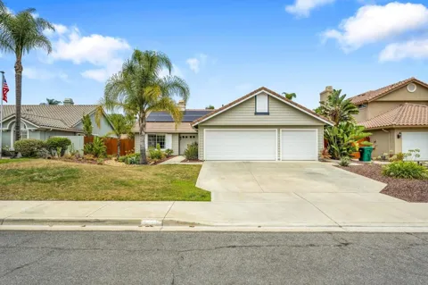 5521 Daybreak Ct