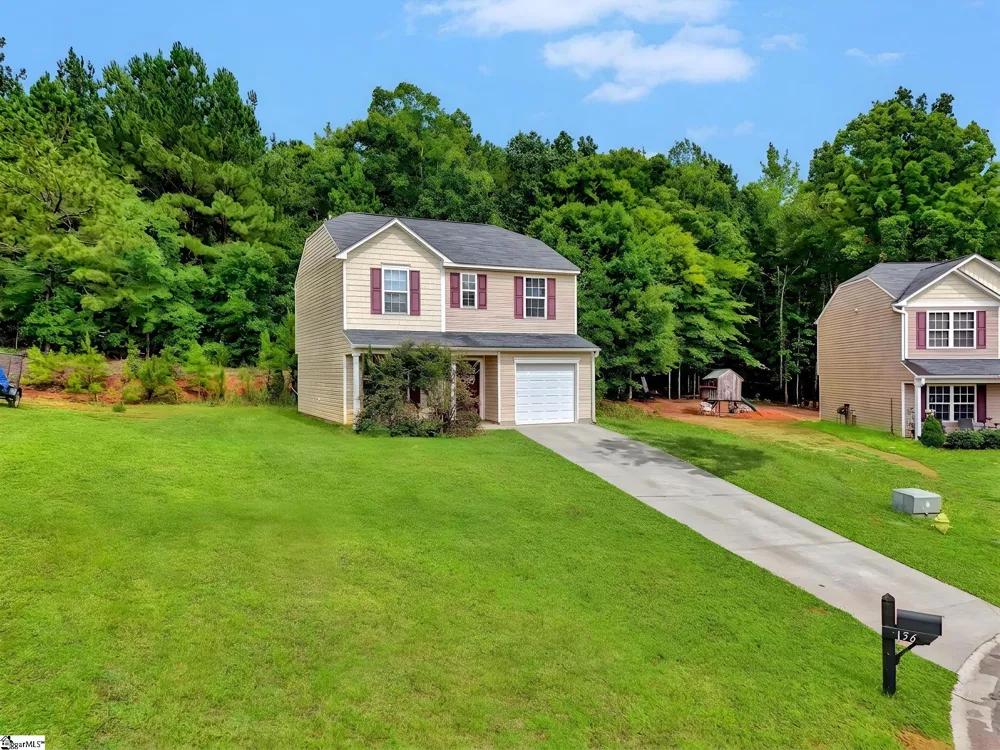 156 Queens Circle Laurens, SC 29360