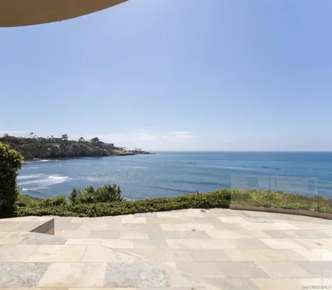 1828 Spindrift Dr