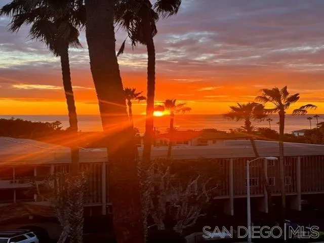 727 SAPPHIRE STREET #405 San Diego, CA 92109