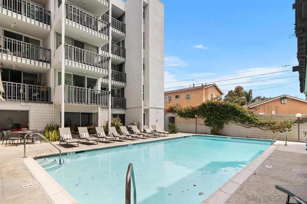 727 SAPPHIRE STREET #405 San Diego, CA 92109