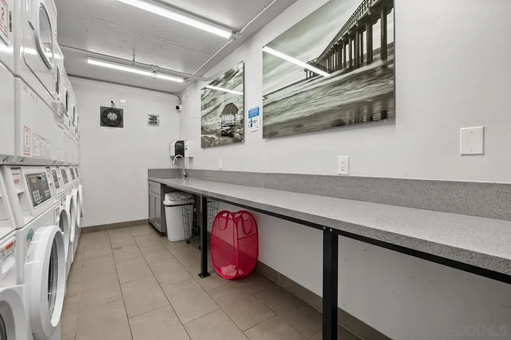 727 SAPPHIRE STREET #405 San Diego, CA 92109