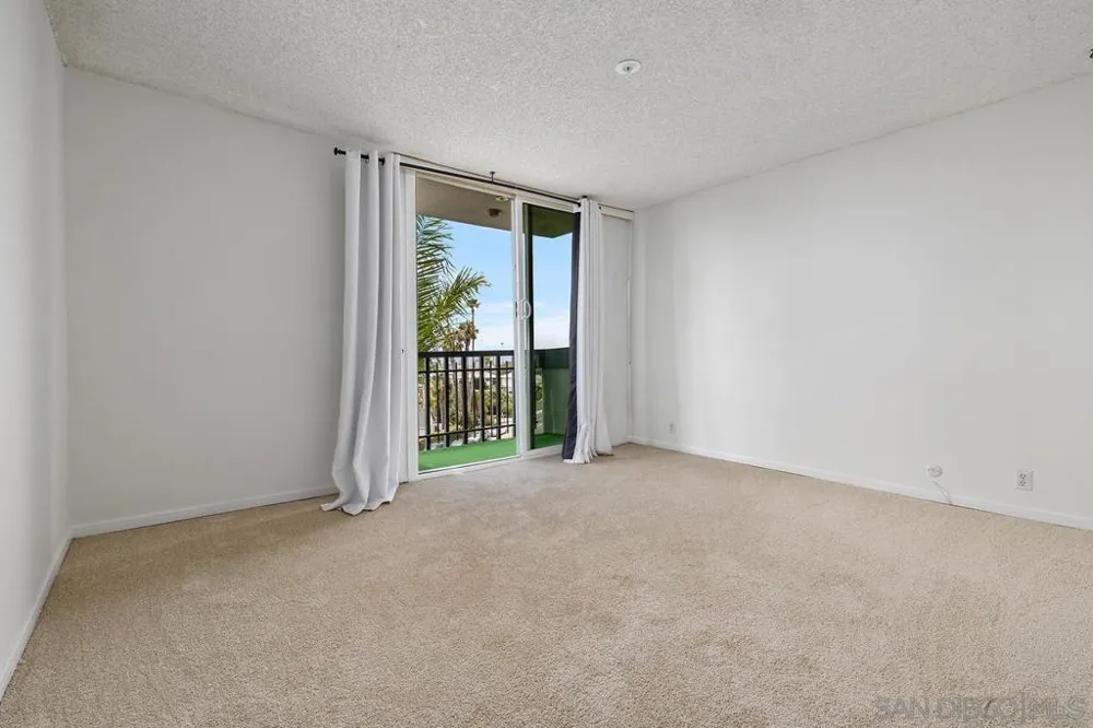 727 SAPPHIRE STREET #405 San Diego, CA 92109