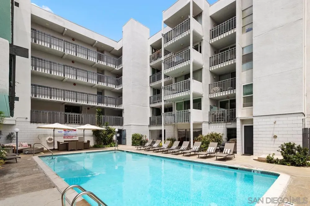 727 SAPPHIRE STREET #405 San Diego, CA 92109