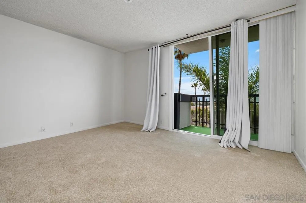 727 SAPPHIRE STREET #405 San Diego, CA 92109
