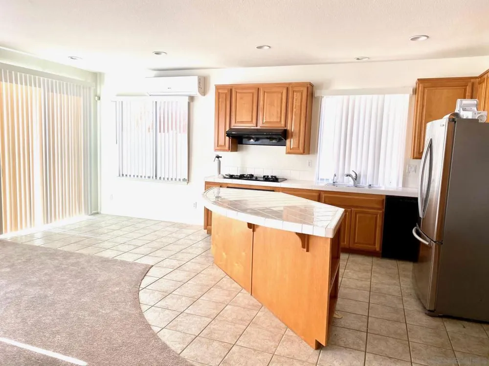13360 Calderon Road San Diego, CA 92129