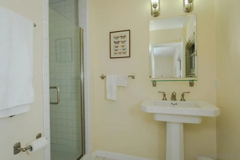 1045 Adella Coronado, CA 92118