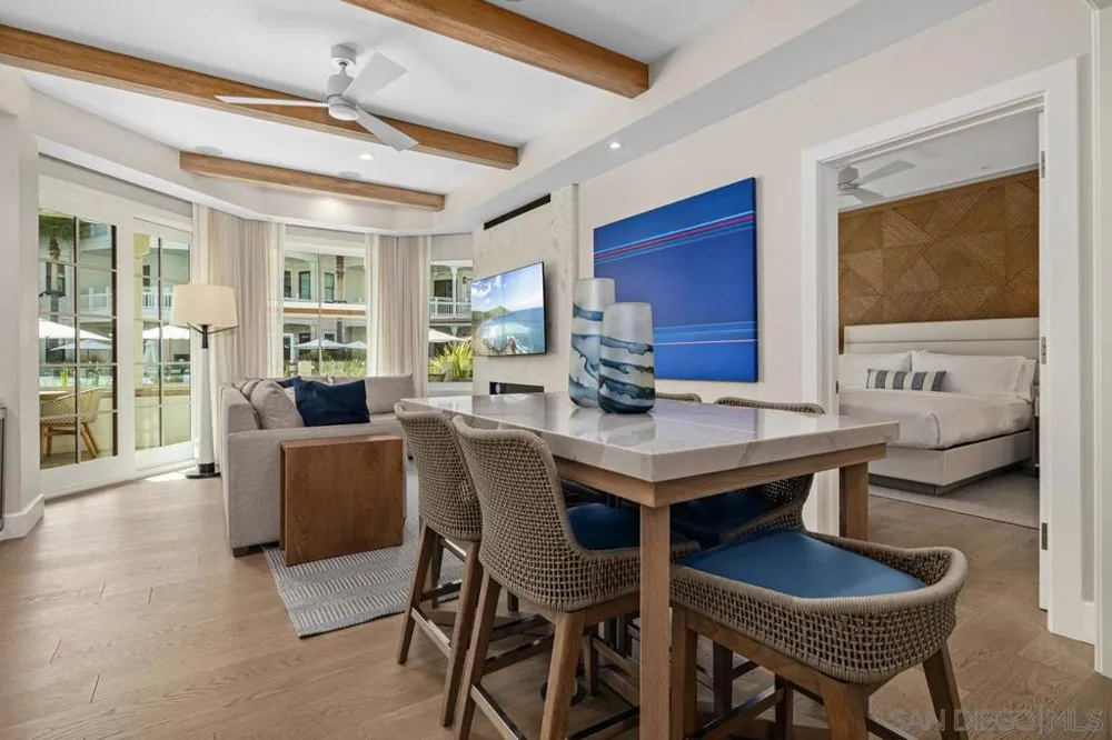 1500 Orange Ave #10 Coronado, CA 92118