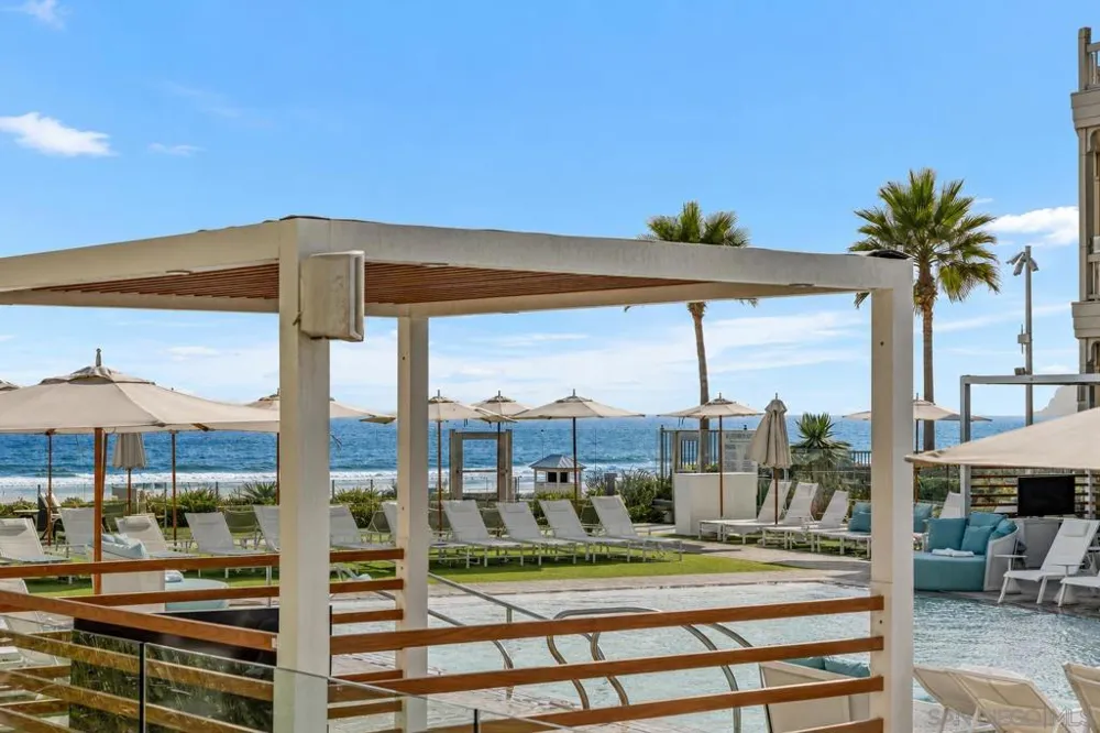1500 Orange Ave #10 Coronado, CA 92118
