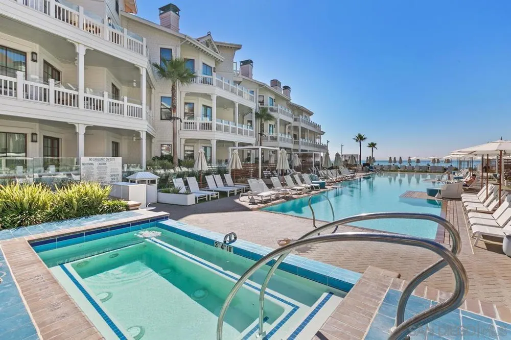 1500 Orange Ave #10 Coronado, CA 92118