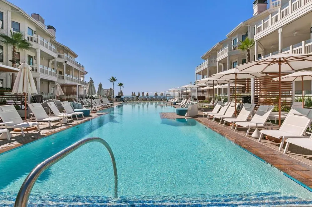 1500 Orange Ave #10 Coronado, CA 92118