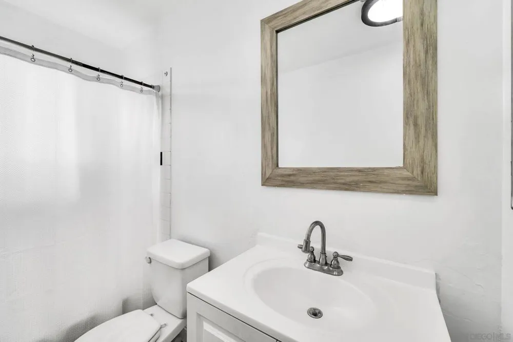 2002 Noble Street Lemon Grove, CA 91945