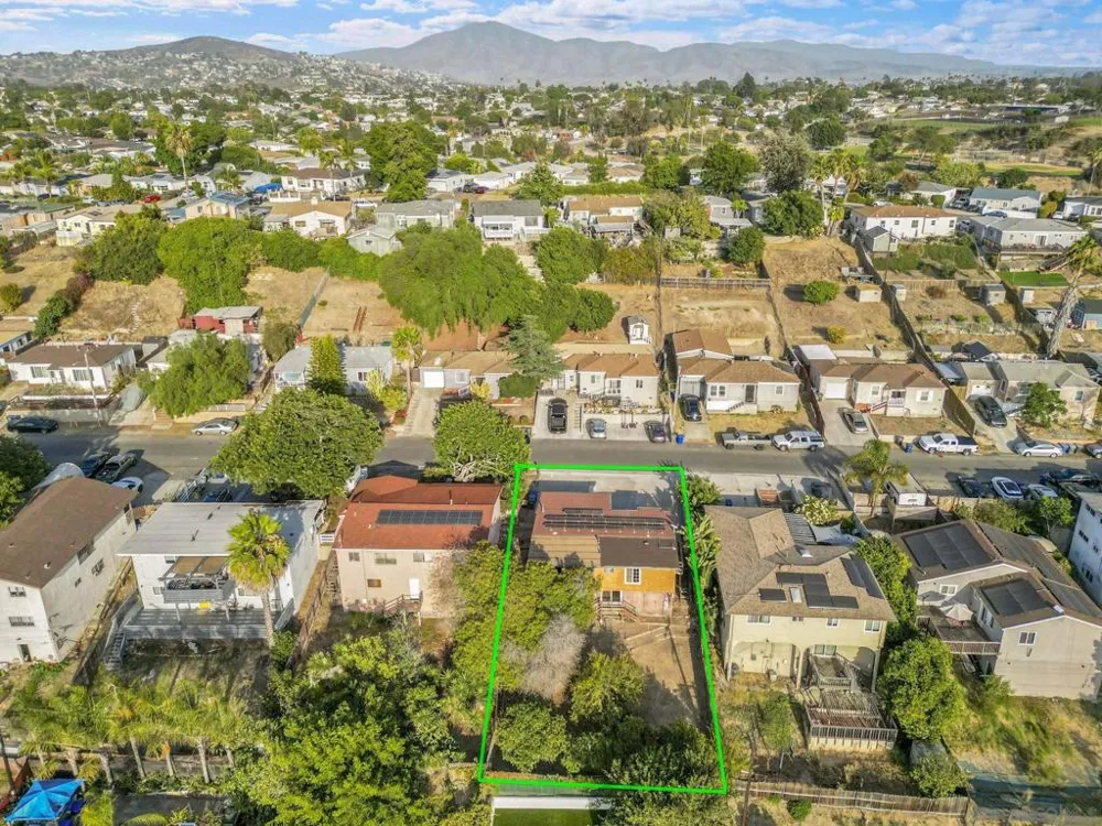 2002 Noble Street Lemon Grove, CA 91945