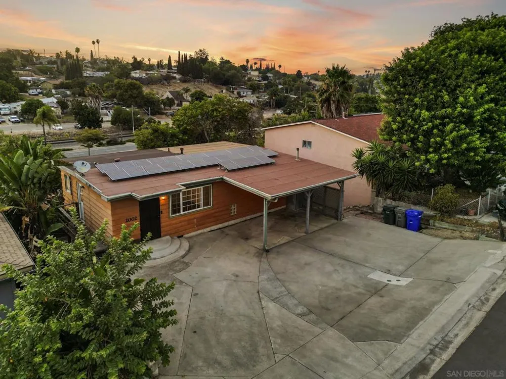 2002 Noble Street Lemon Grove, CA 91945