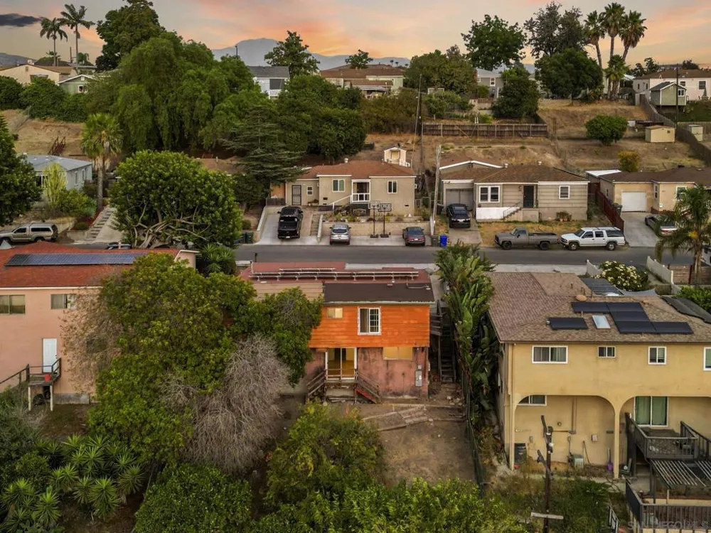2002 Noble Street Lemon Grove, CA 91945