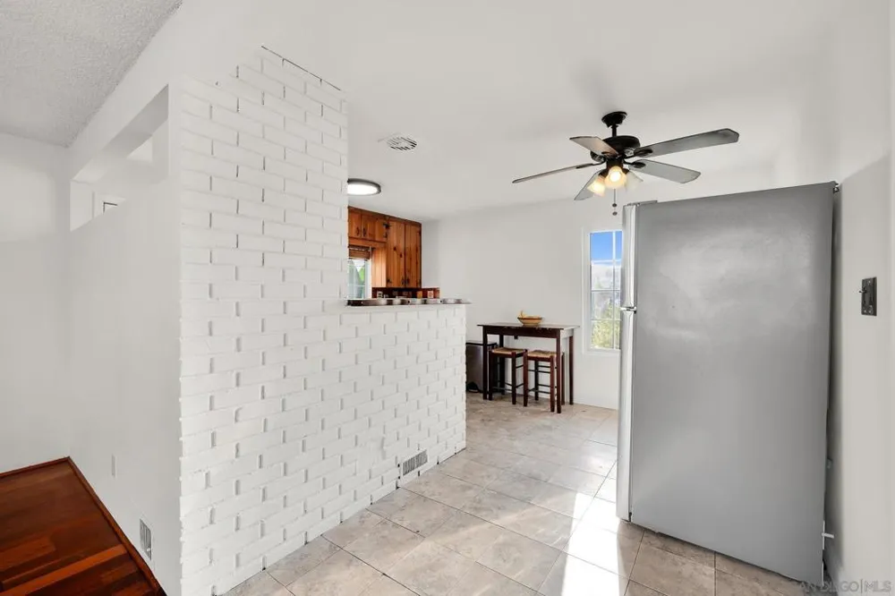 2002 Noble Street Lemon Grove, CA 91945