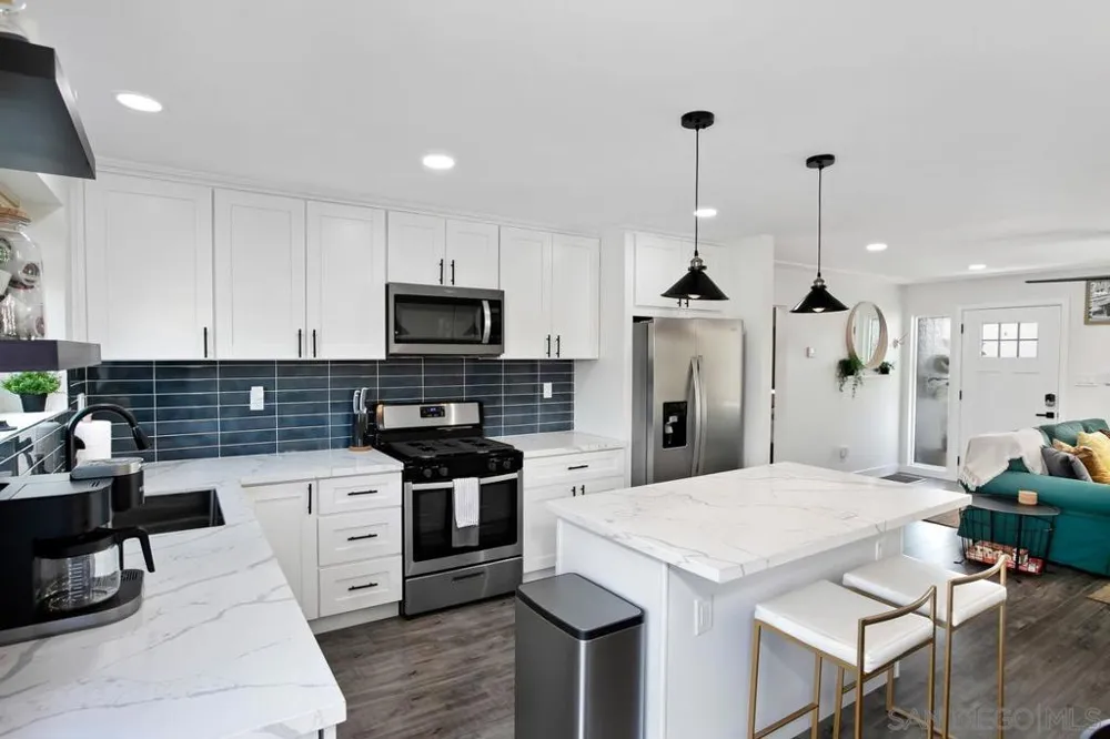 3109 Hawk Str San Diego, CA 92103