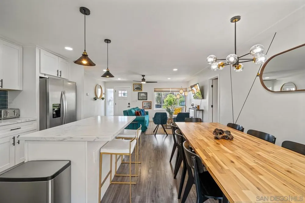 3109 Hawk Str San Diego, CA 92103