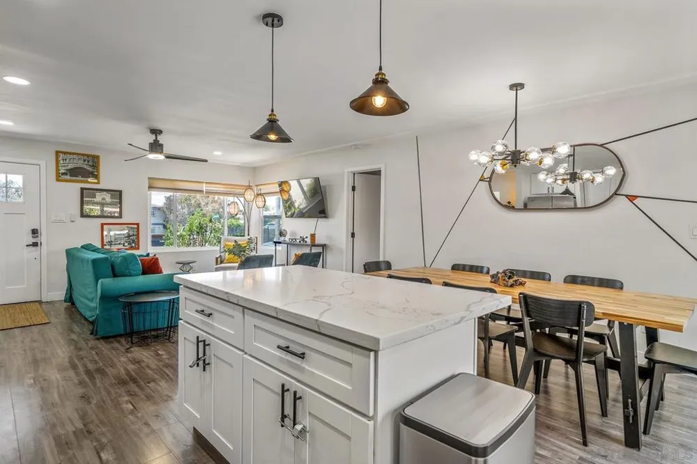3109 Hawk Str San Diego, CA 92103