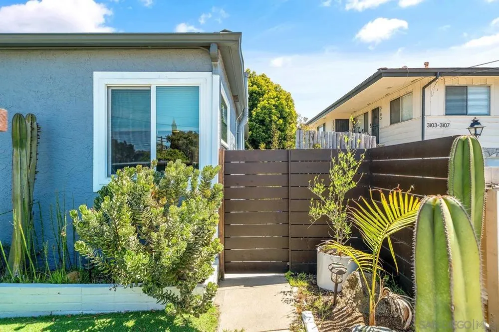 3109 Hawk Str San Diego, CA 92103