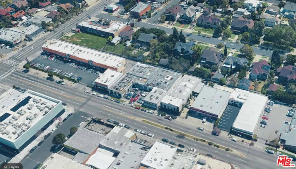2252 W Washington Boulevard Los Angeles, CA 90018