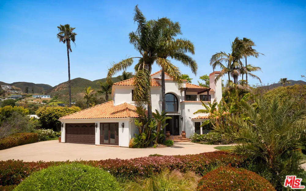 29675 Harvester Road Malibu, CA 90265
