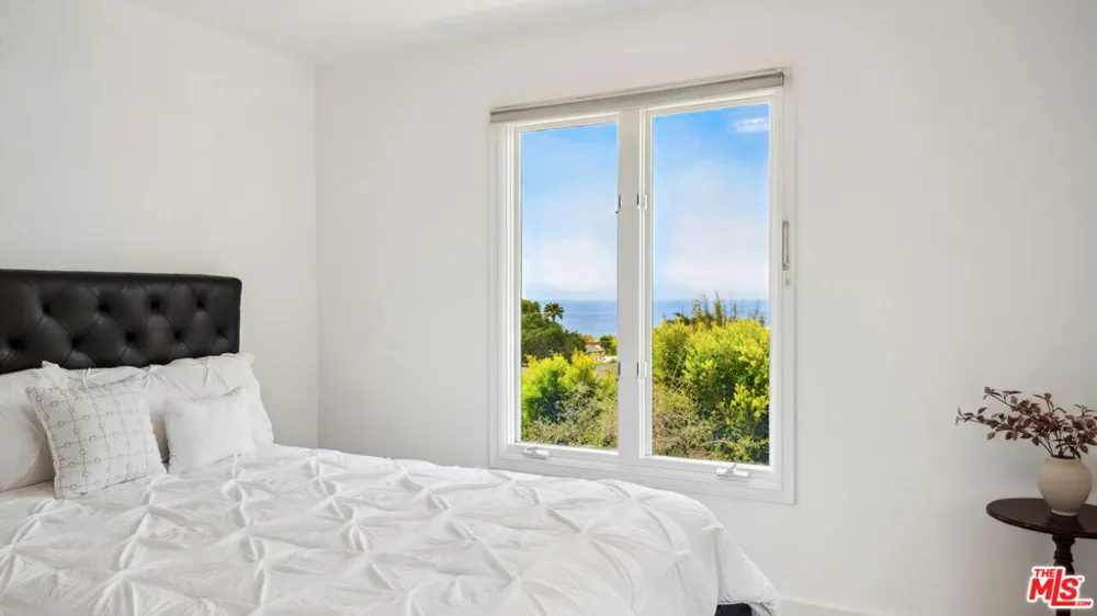 29675 Harvester Road Malibu, CA 90265