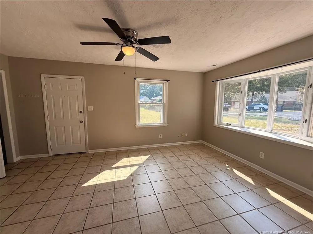 4805 Fellows Court Hope Mills, NC 28348