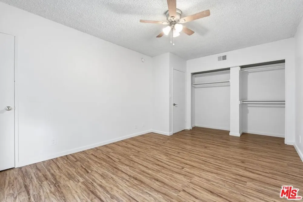 2332 S Beverly Glen Boulevard #5 Los Angeles, CA 90064