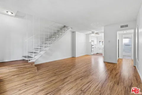 2332 S Beverly Glen Boulevard #5