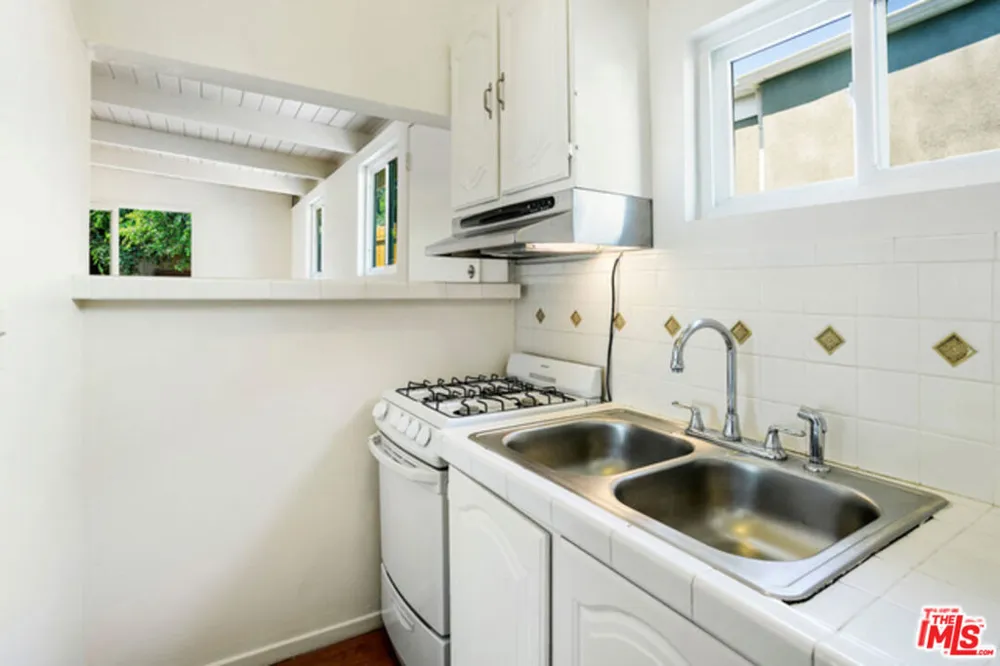 3467 Veteran Avenue Los Angeles, CA 90034