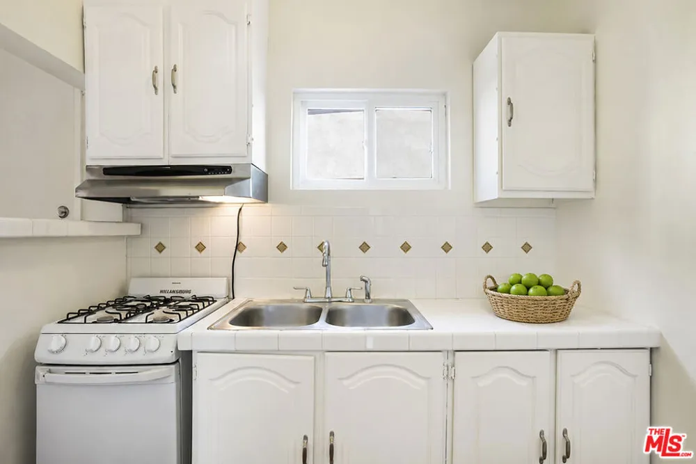 3467 Veteran Avenue Los Angeles, CA 90034