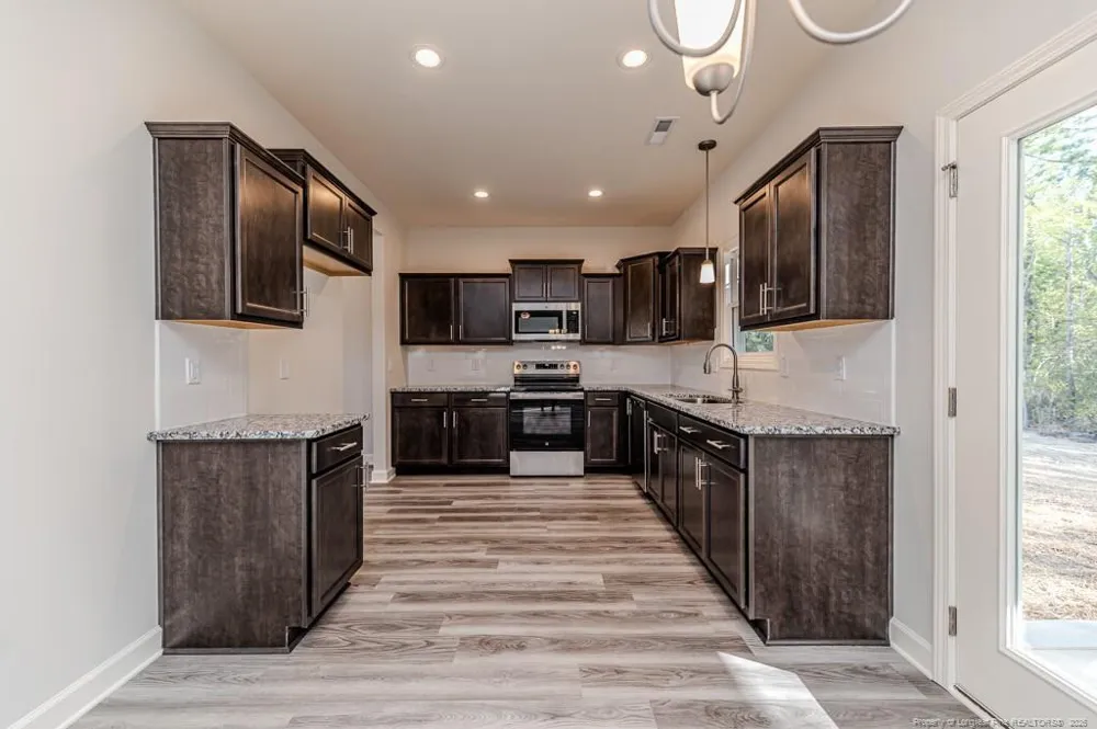 87 Onslow Court Spring Lake, NC 28390