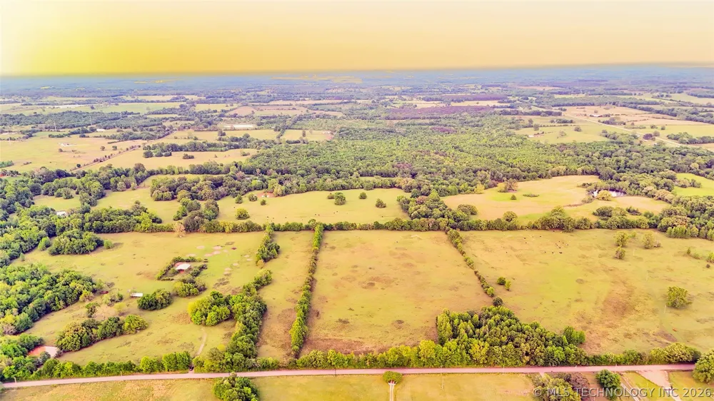 8 Ironstob Road Idabel, OK 74745