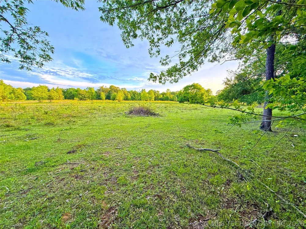 8 Ironstob Road Idabel, OK 74745