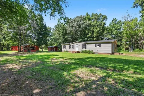8233 NC Highway 119 S
